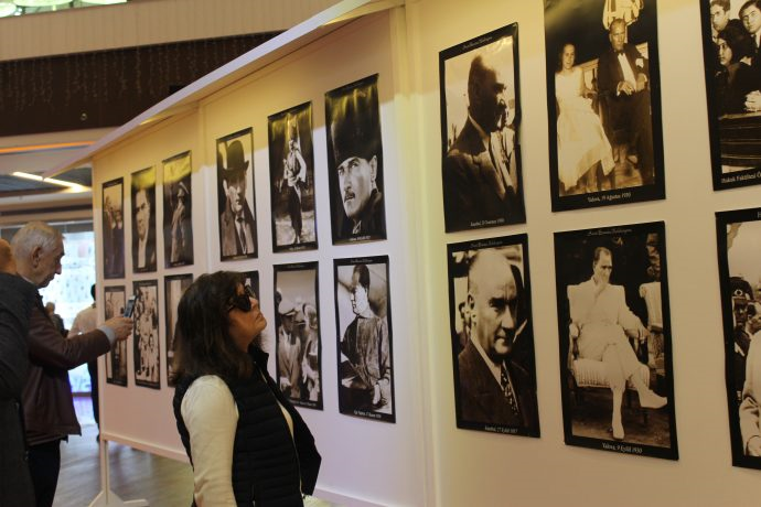 Capacity AVM’de Atatürk Fotoğrafları Sergisi açıldı